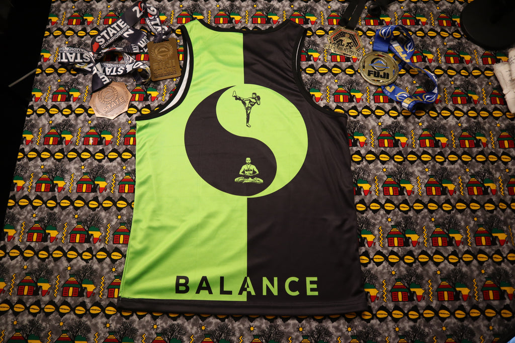 Powerful Fitness Exercise Outfit